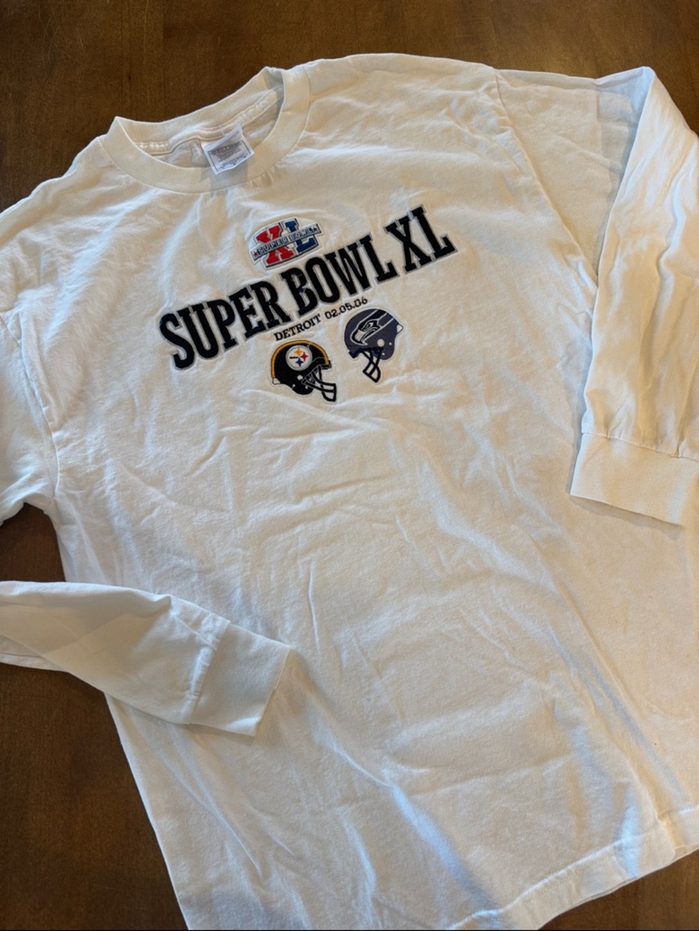 VINTAGE Super Bowl XL Long Sleeve Tee - White with Team Logos